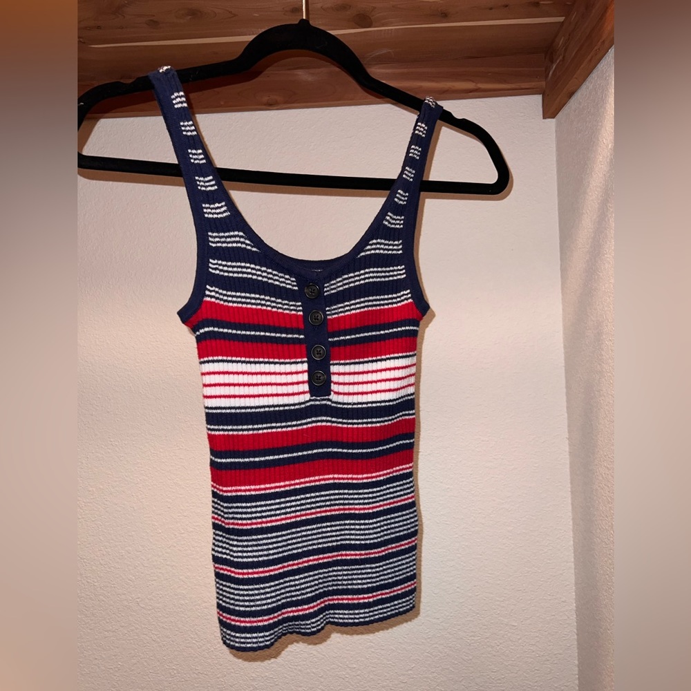 Form fitting tank top